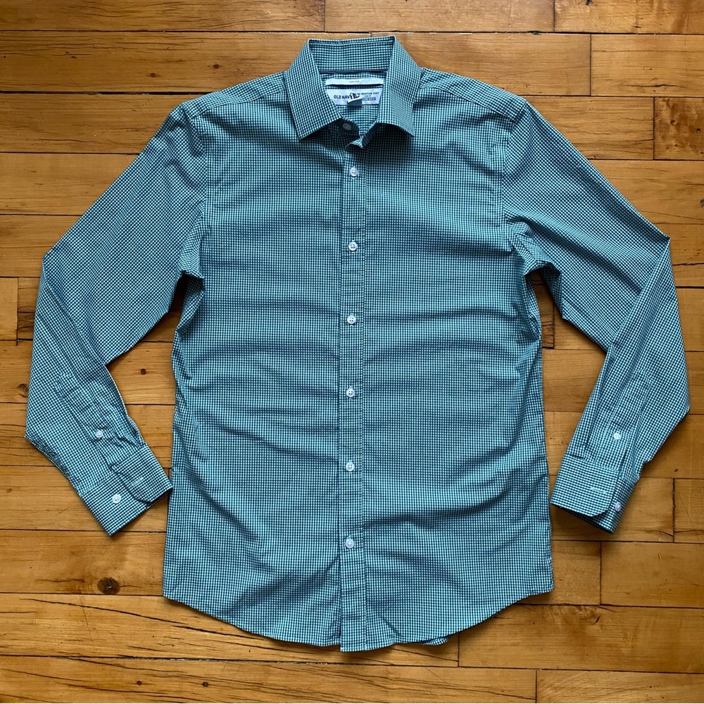 💚 Men’s Old Navy Button Down Shirt